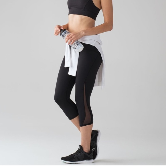 Lululemon Train Times Crop 17” Leggings - Picture 2 of 5